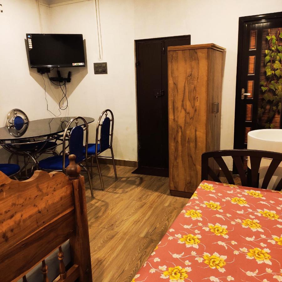 Munroe Inn Homestay Kollam Eksteriør bilde